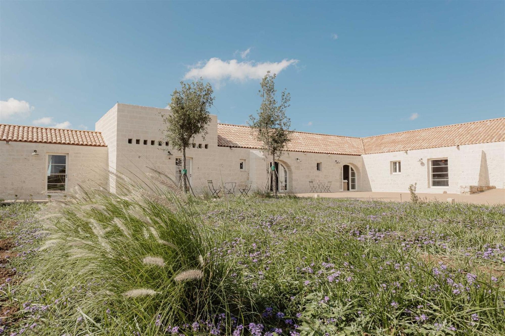 Masseria Vaccaro By Raro - Self Check-in Hotel *